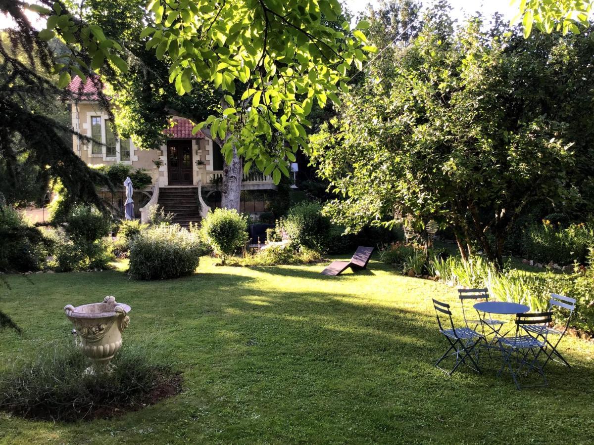 Villa Leovil Saint-Pompont Buitenkant foto